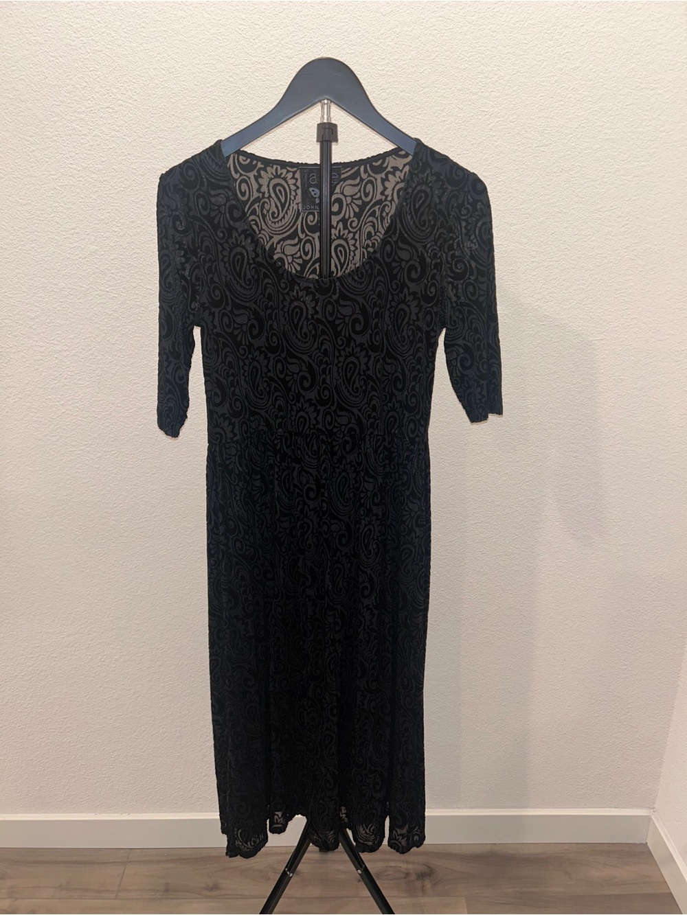 Jade by Johnny Was Black Burnout Velvet Paisley Midi Dress Size S NWOT
